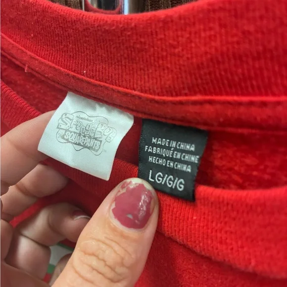 SpongeBob SquarePants Red Wrapping Crew Sweatshirt - Picture 2 of 2